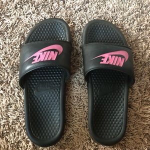 nike slides